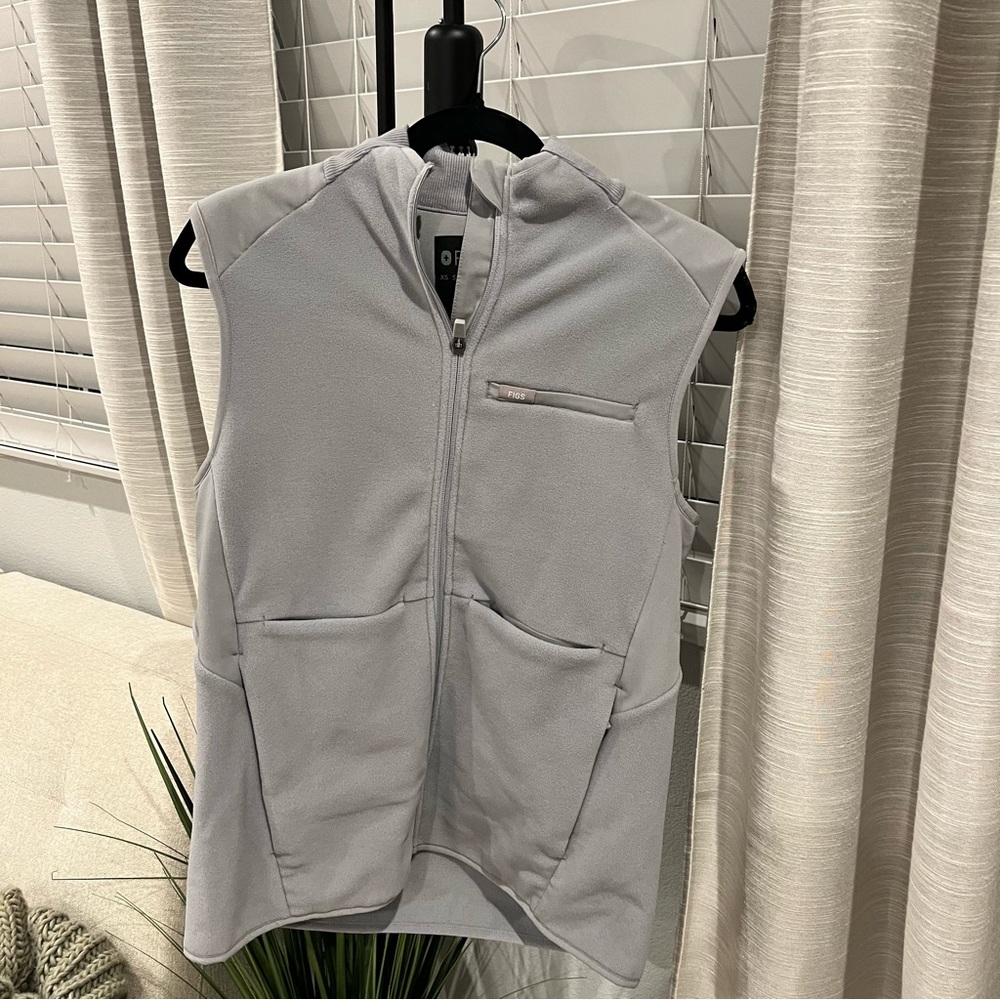 Figs Vest
